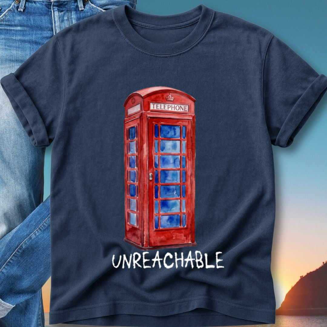 Red British telephone booth illustration on dark blue t-shirt.